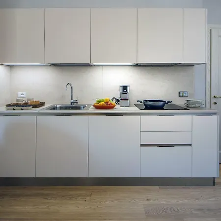 Rambaldi Apartments In Casa Nr 1 *